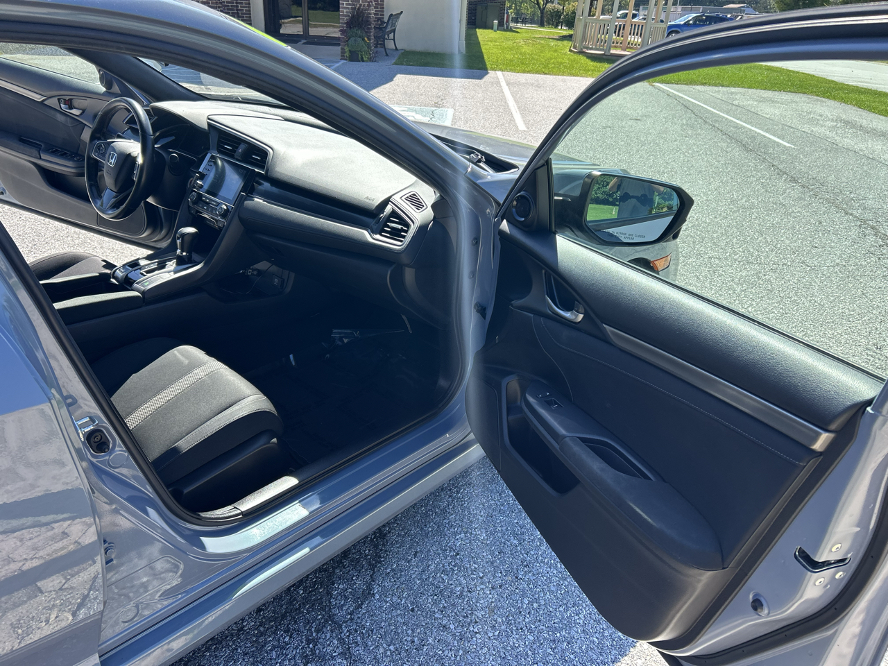 Honda Civic Hatchback EX CVT 2020