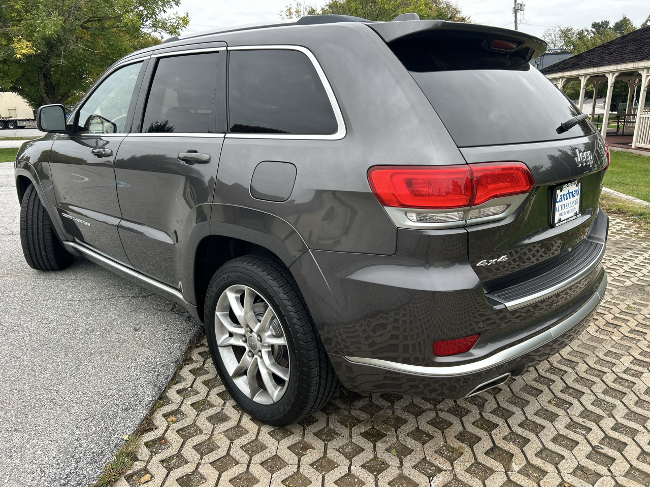 Jeep Grand Cherokee 4WD 4dr Summit 2015