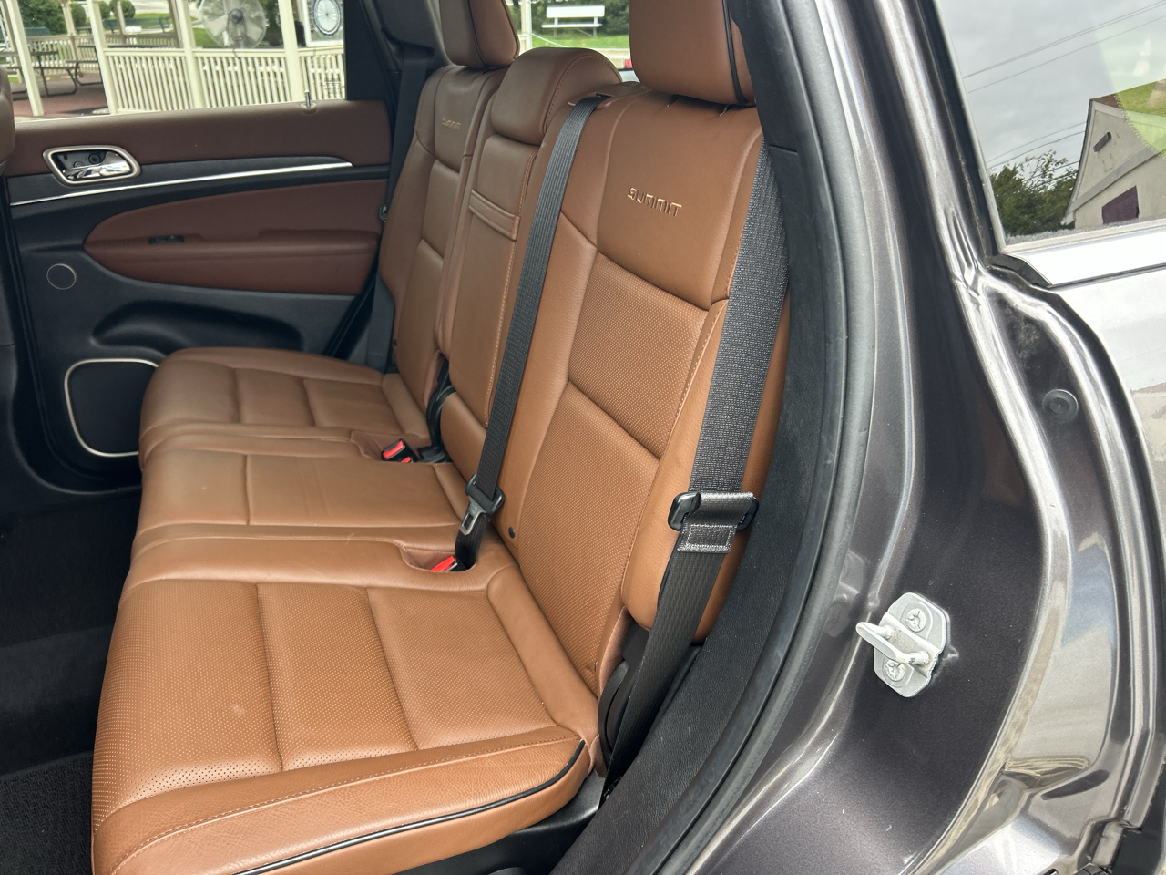 Jeep Grand Cherokee 4WD 4dr Summit 2015