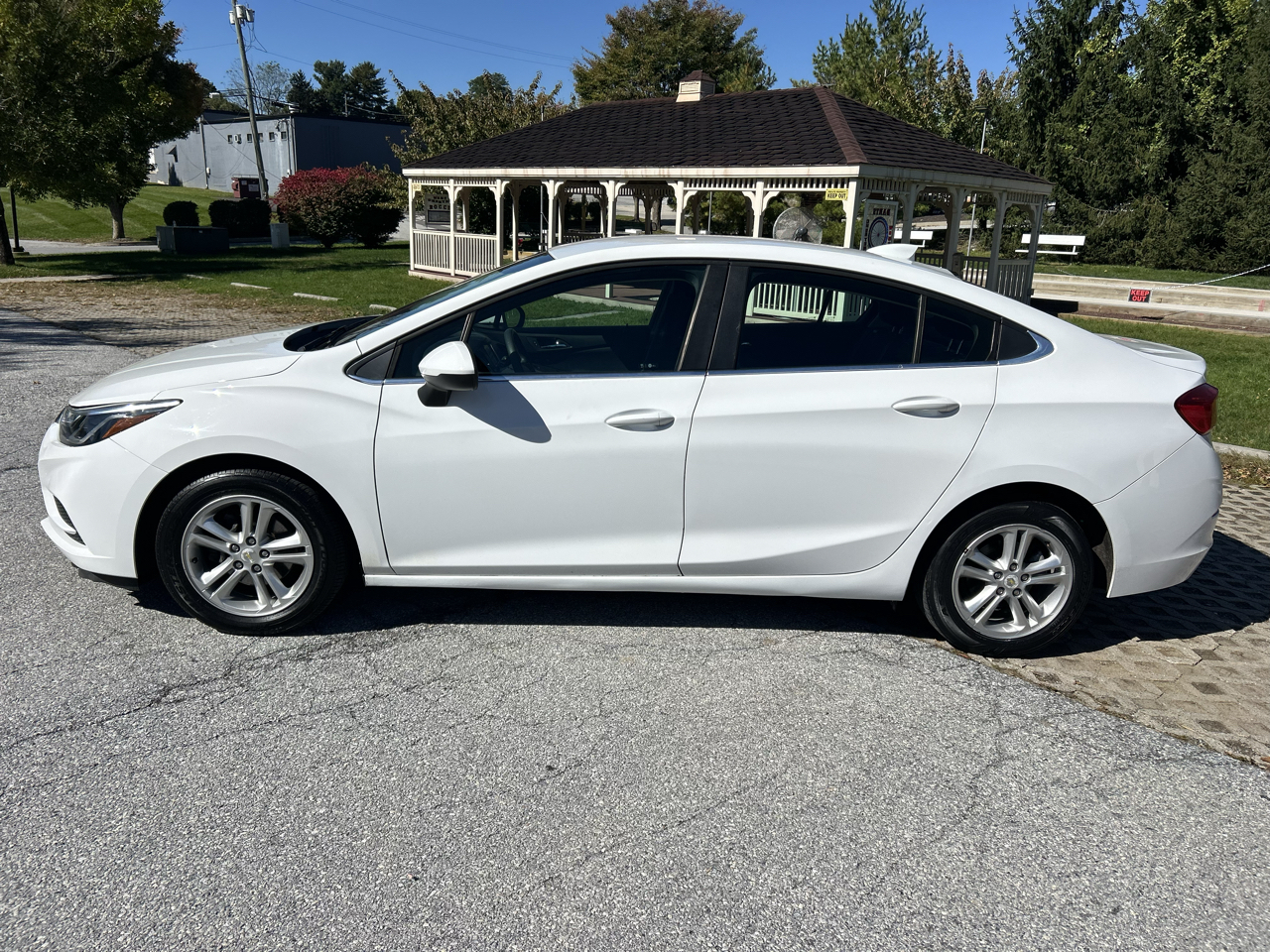 Chevrolet Cruze 4dr Sdn 1.4L LT w/1SD 2018