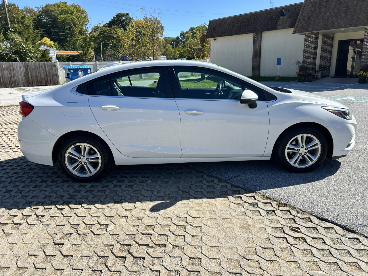 Chevrolet Cruze 4dr Sdn 1.4L LT w/1SD 2018