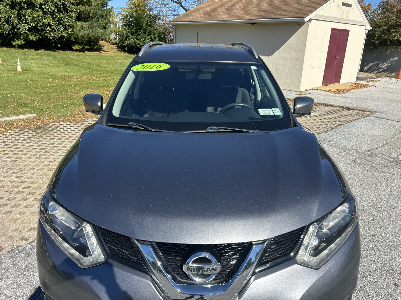 Nissan Rogue AWD 4dr SV 2016