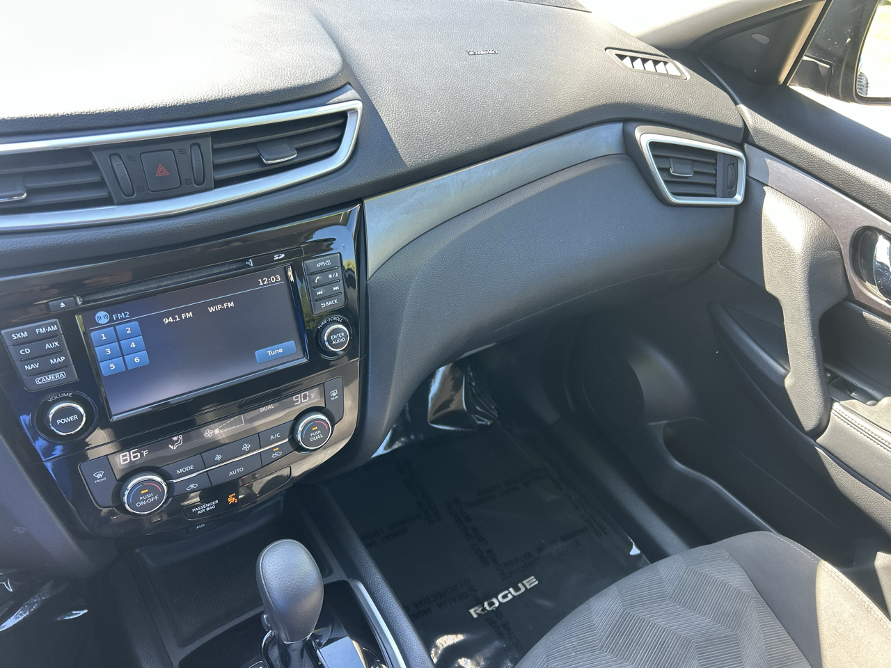 Nissan Rogue AWD 4dr SV 2016