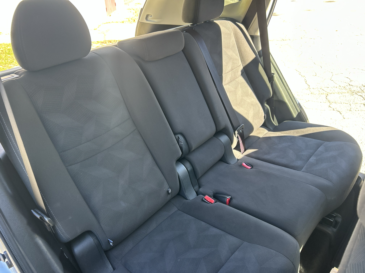 Nissan Rogue AWD 4dr SV 2016