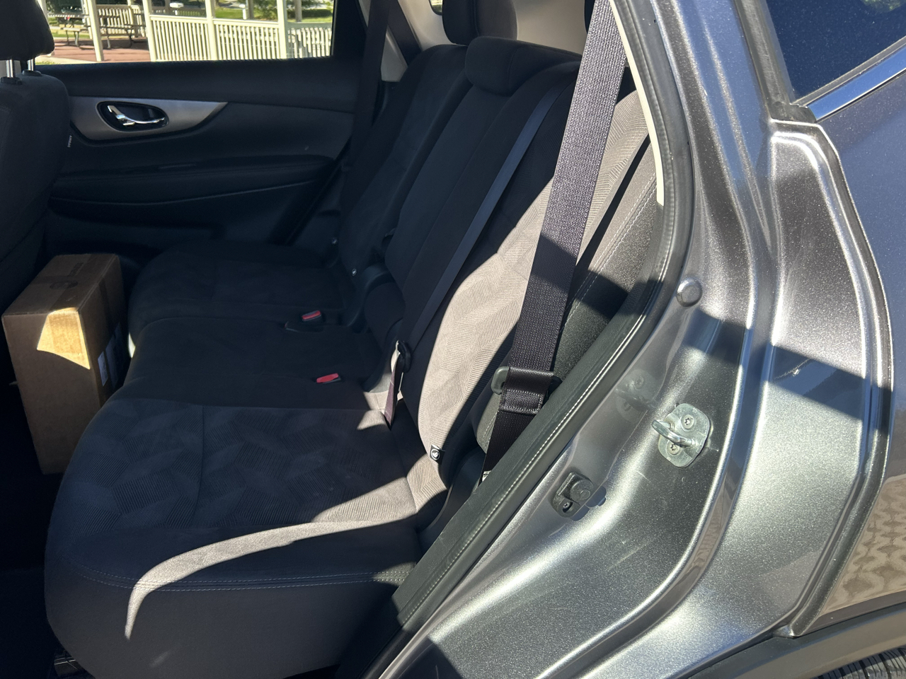 Nissan Rogue AWD 4dr SV 2016