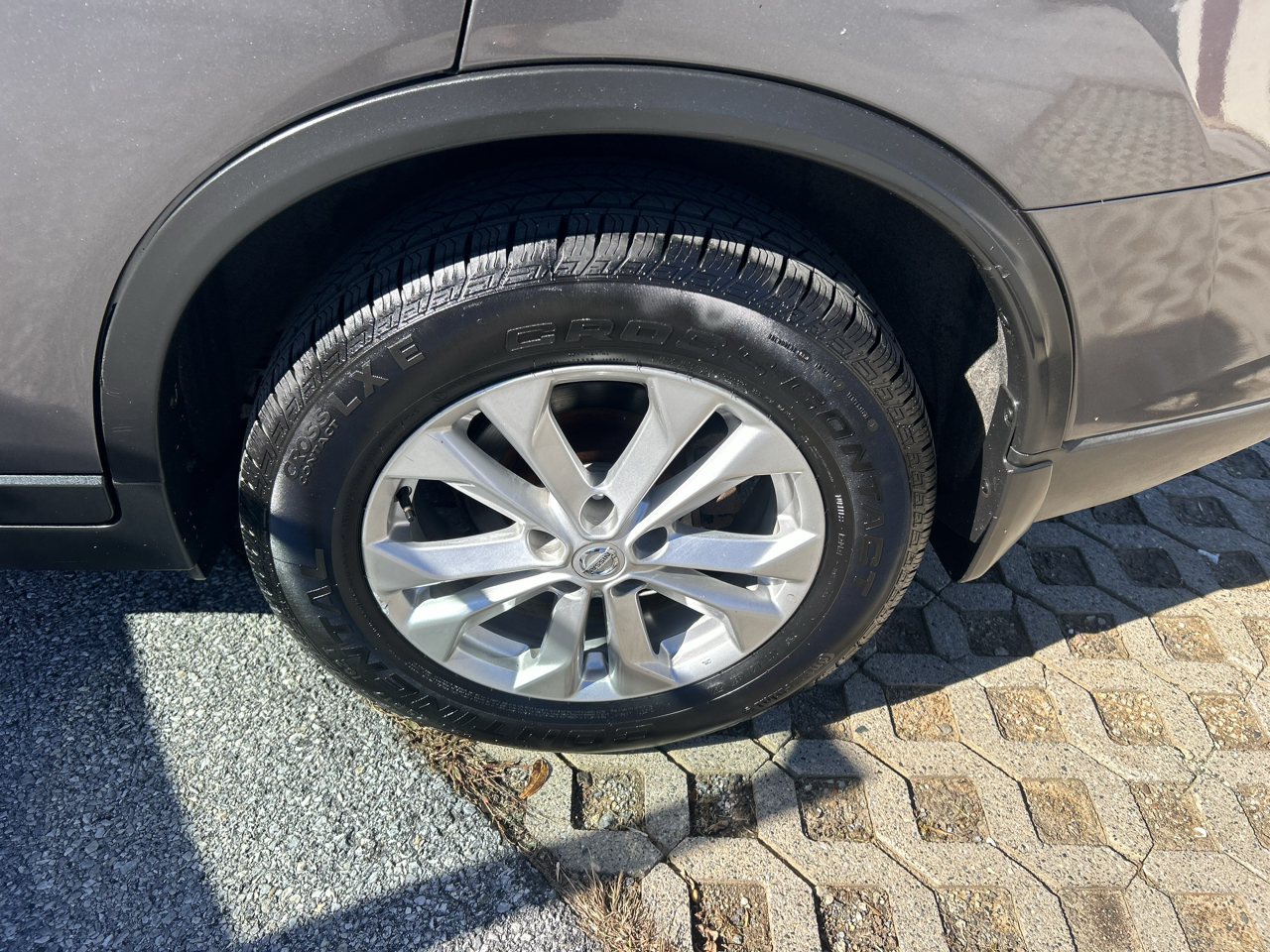 Nissan Rogue AWD 4dr SV 2016