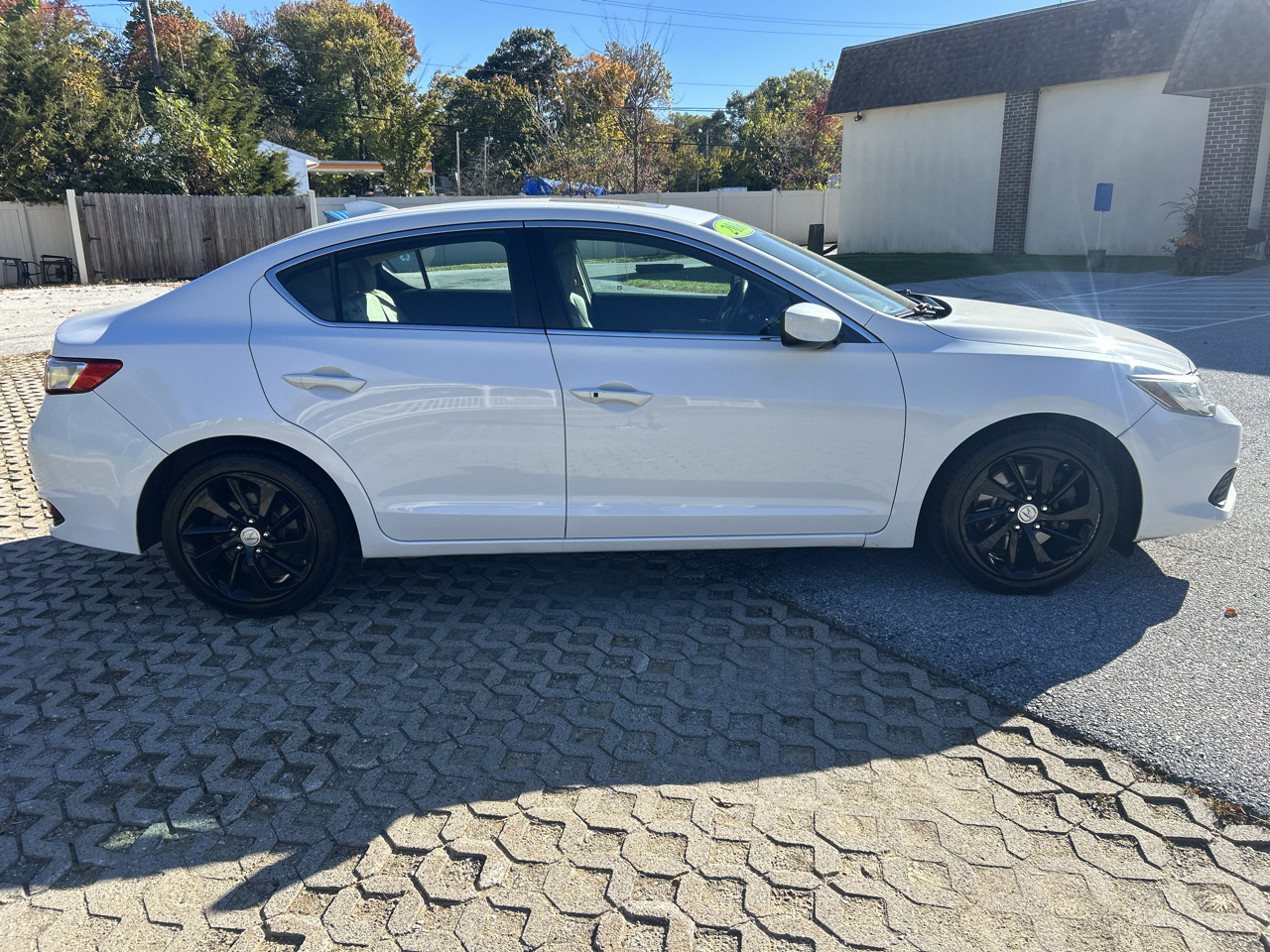 Acura ILX 4dr Sdn w/Premium Pkg 2016