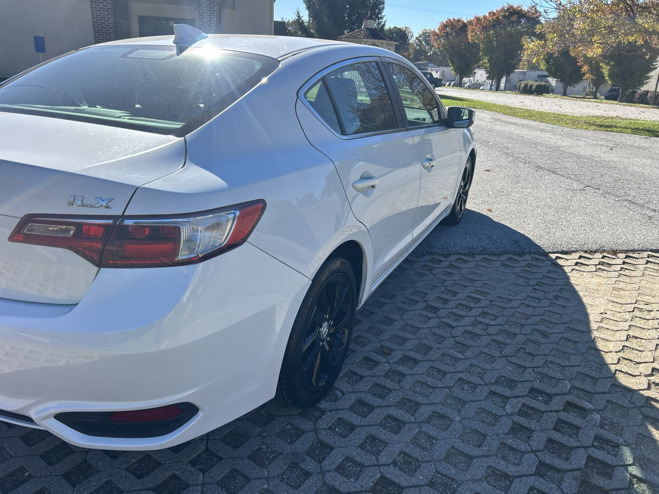 Acura ILX 4dr Sdn w/Premium Pkg 2016
