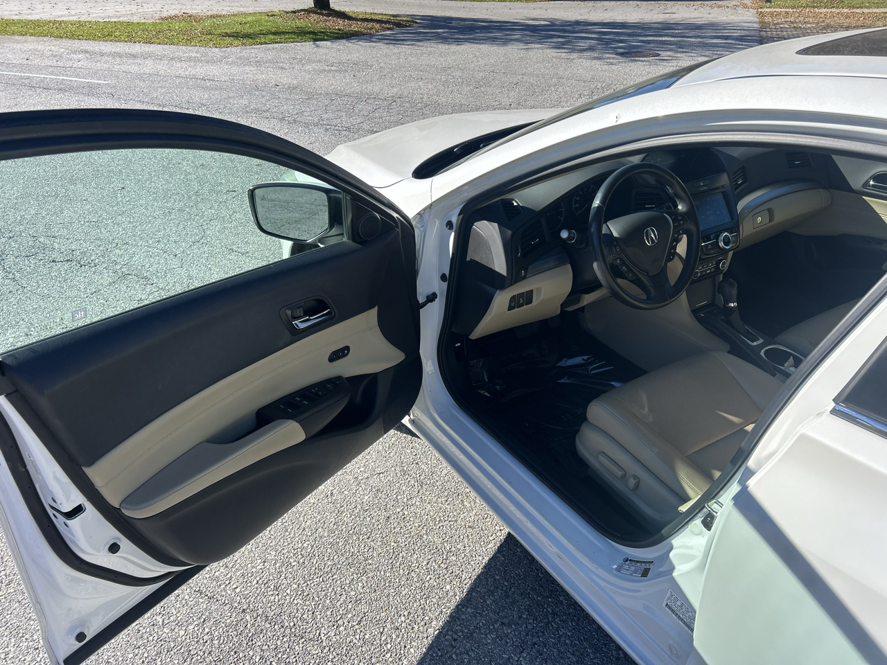 Acura ILX 4dr Sdn w/Premium Pkg 2016