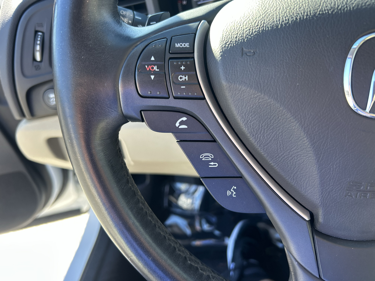 Acura ILX 4dr Sdn w/Premium Pkg 2016