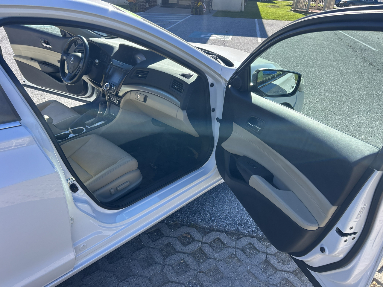 Acura ILX 4dr Sdn w/Premium Pkg 2016