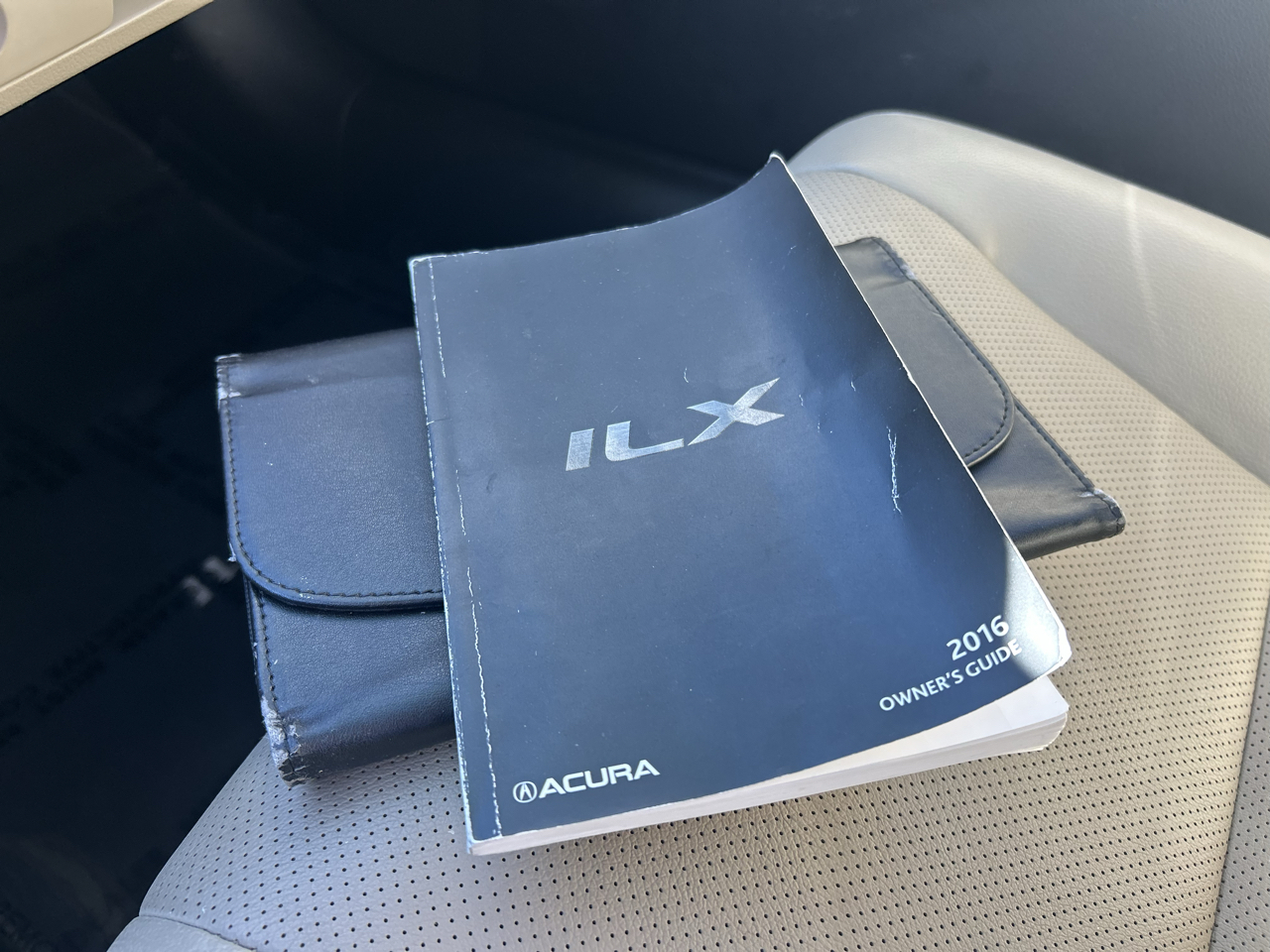 Acura ILX 4dr Sdn w/Premium Pkg 2016