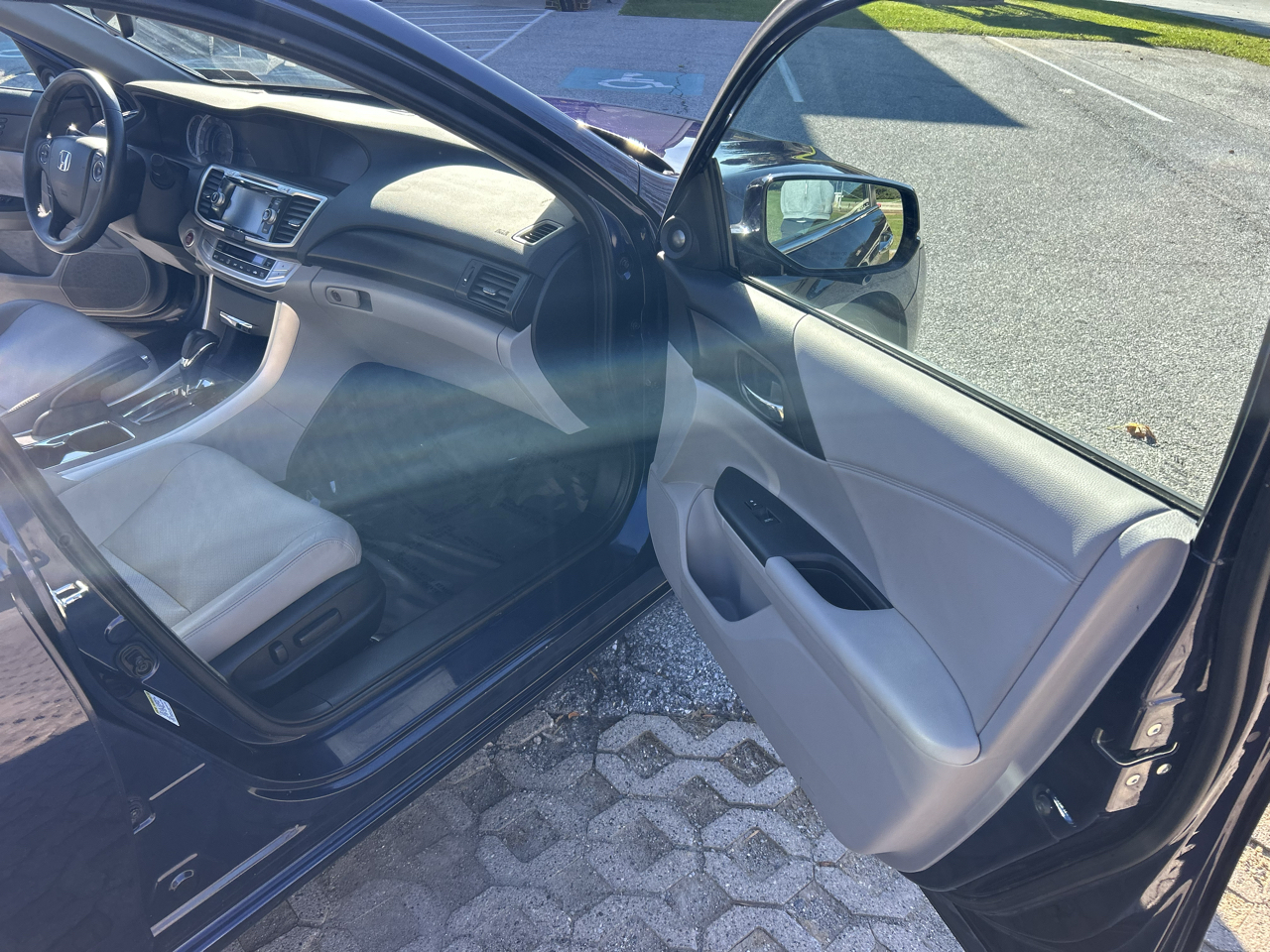 Honda Accord Sedan 4dr I4 CVT EX-L 2015