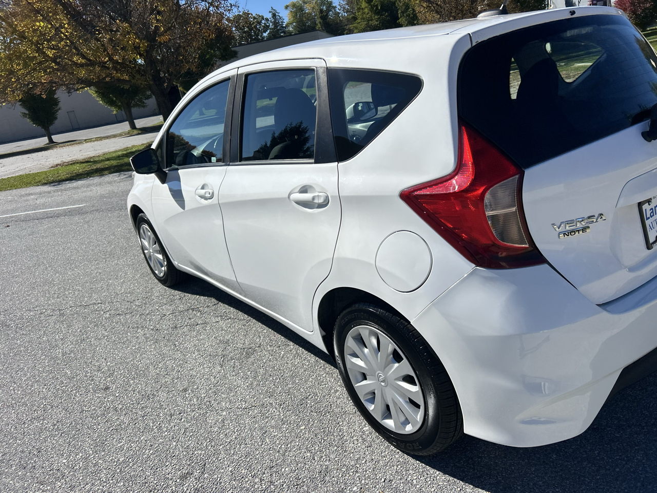 Nissan Versa Note SV CVT 2018