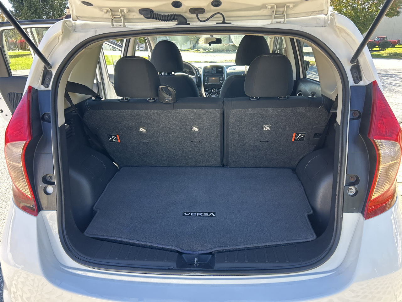 Nissan Versa Note SV CVT 2018
