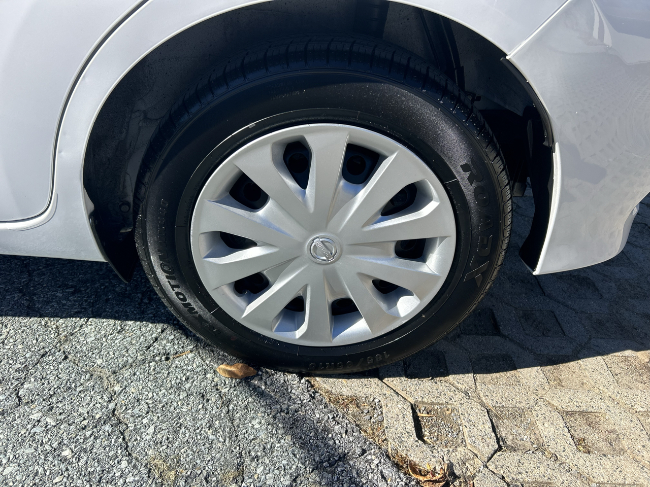 Nissan Versa Note SV CVT 2018