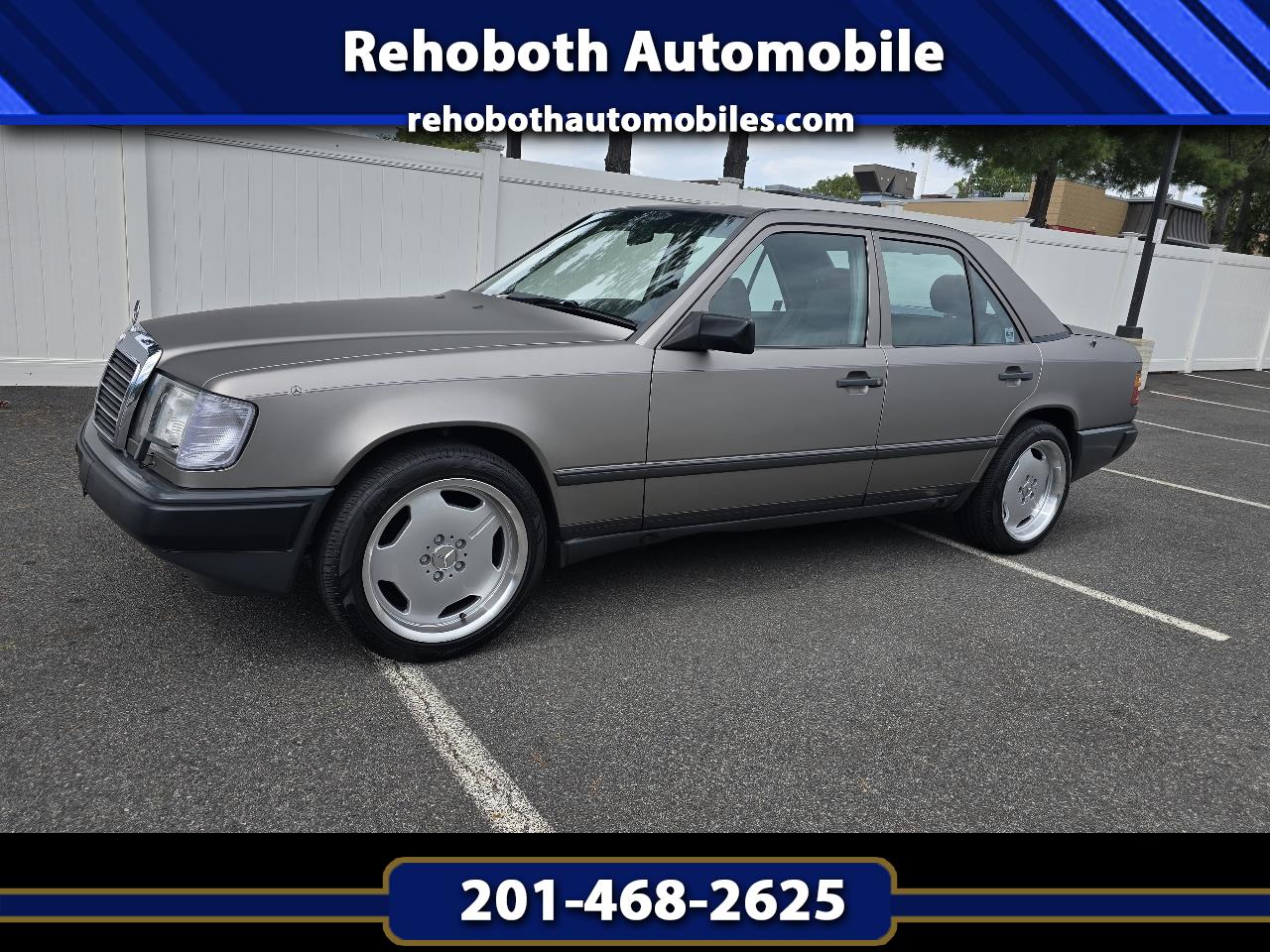 1987 Mercedes-Benz 300-Class 300E Sedan