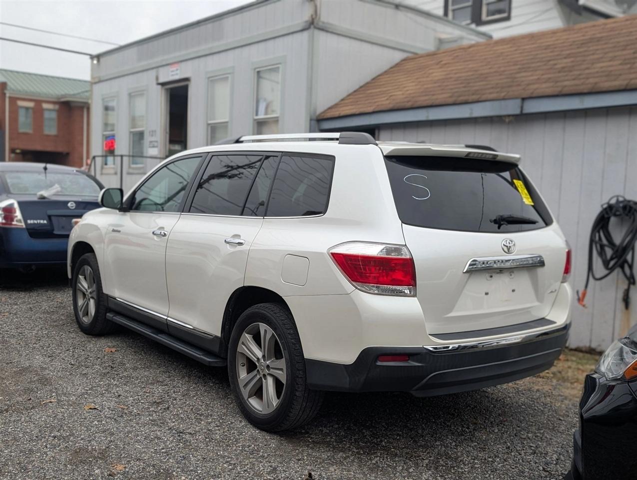 Toyota Highlander Limited 4WD 2012