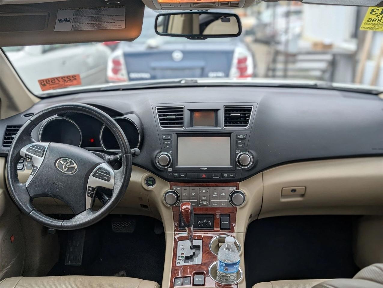 Toyota Highlander Limited 4WD 2012