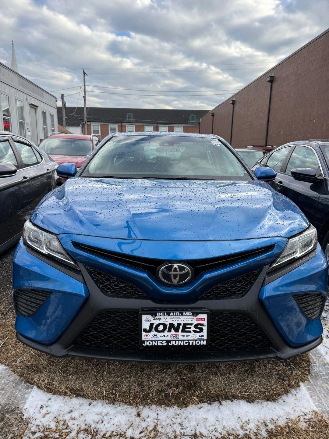 Toyota Camry SE 2018
