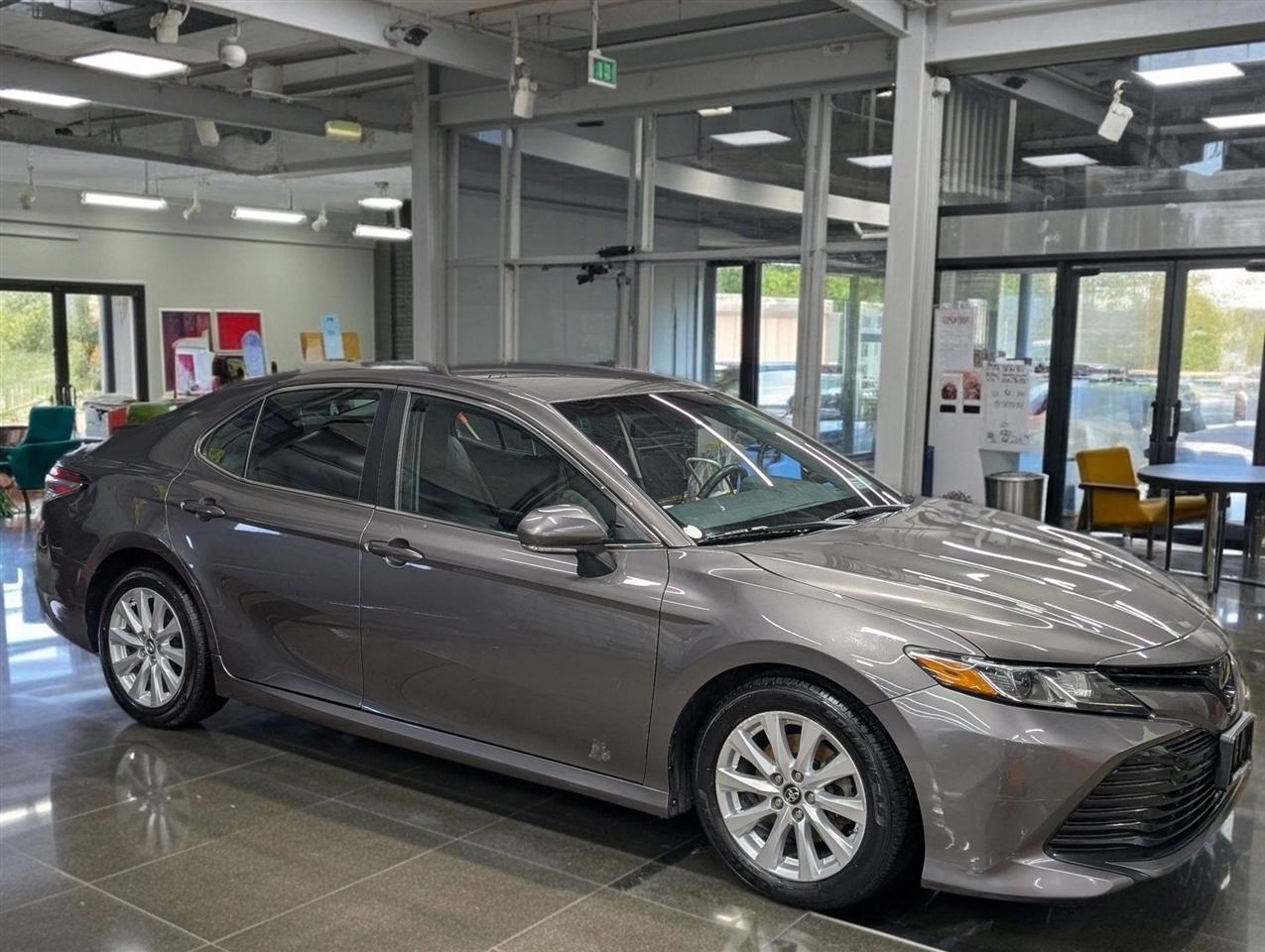 Toyota Camry LE 2018