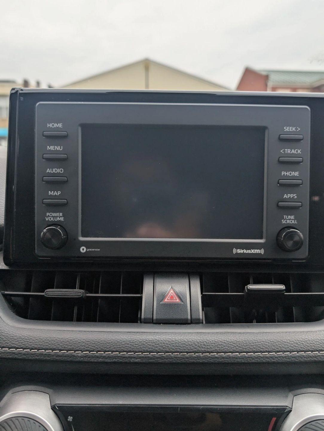 Toyota RAV4 LE AWD 2021