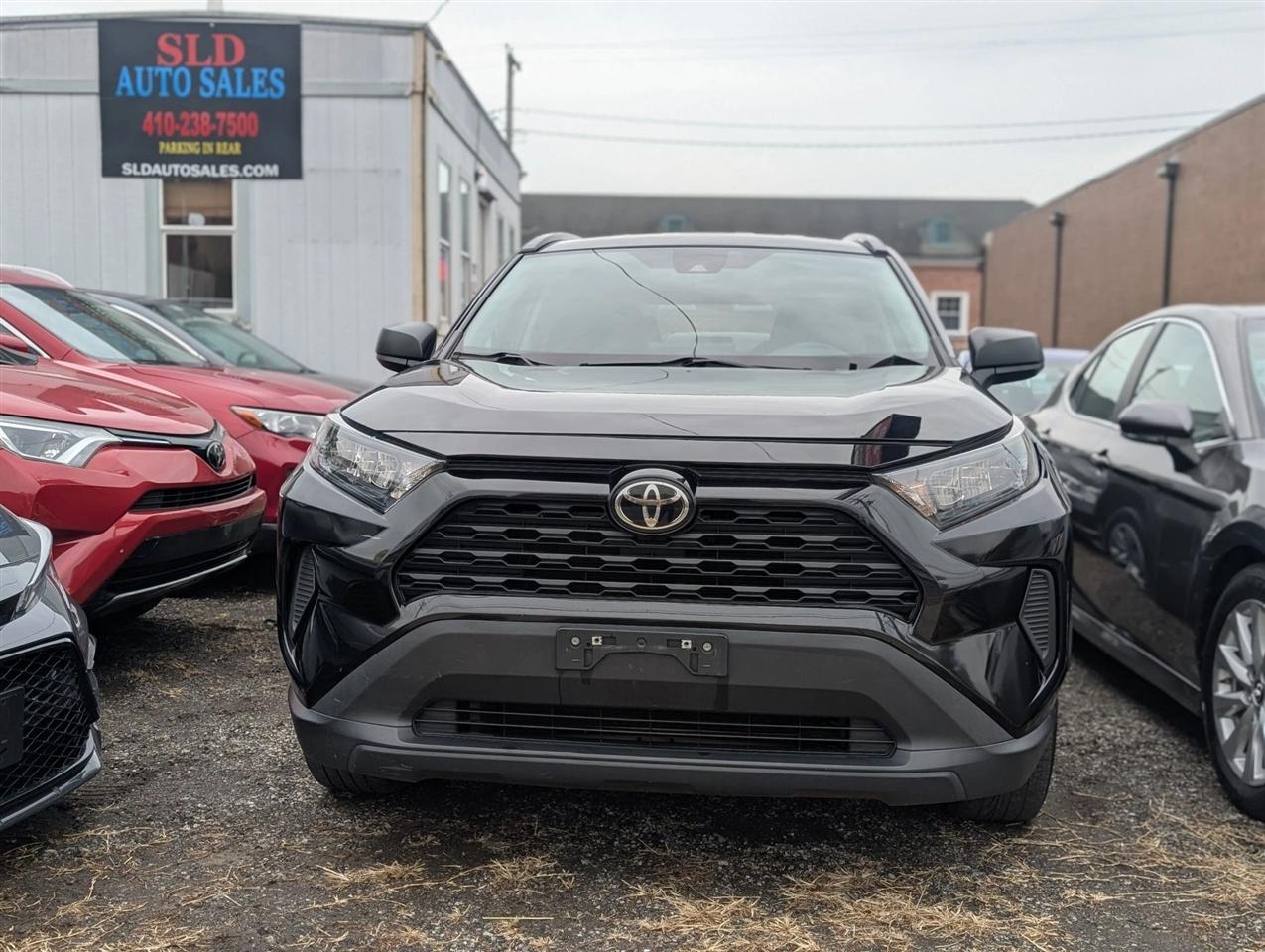 Toyota RAV4 LE AWD 2021