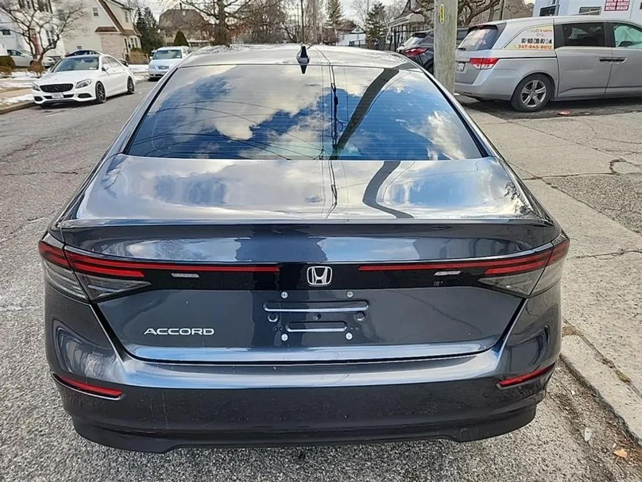 Honda Accord LX 2024