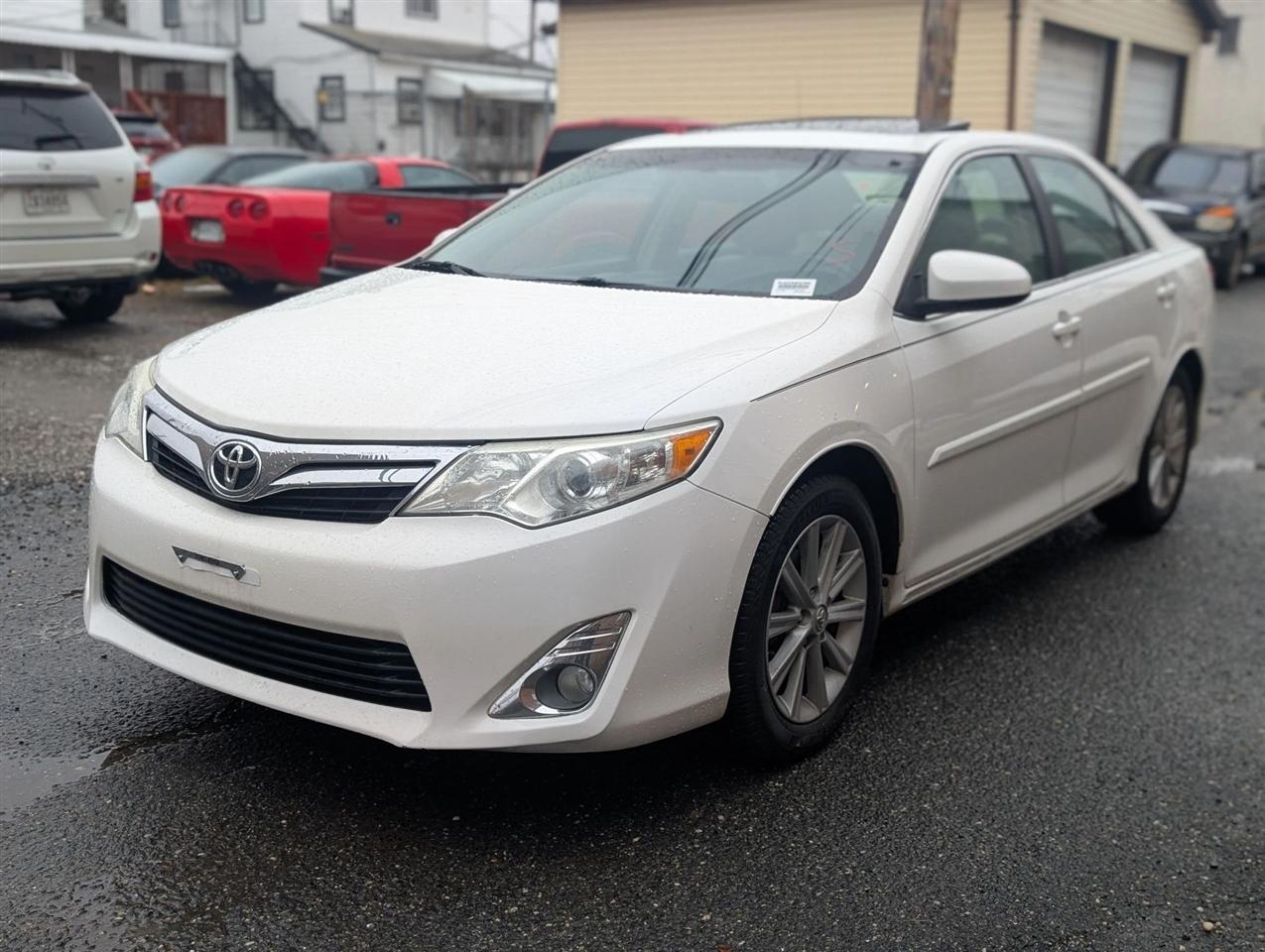 Toyota Camry XLE 2014