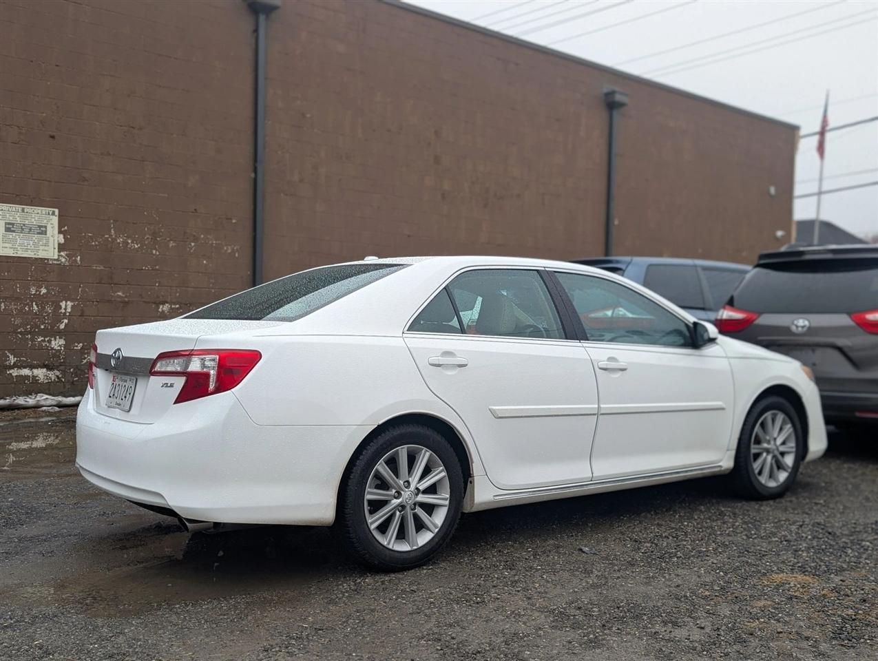 Toyota Camry XLE 2014