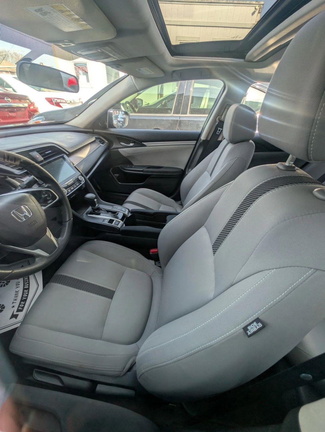 Honda Civic EX-T Sedan CVT 2017