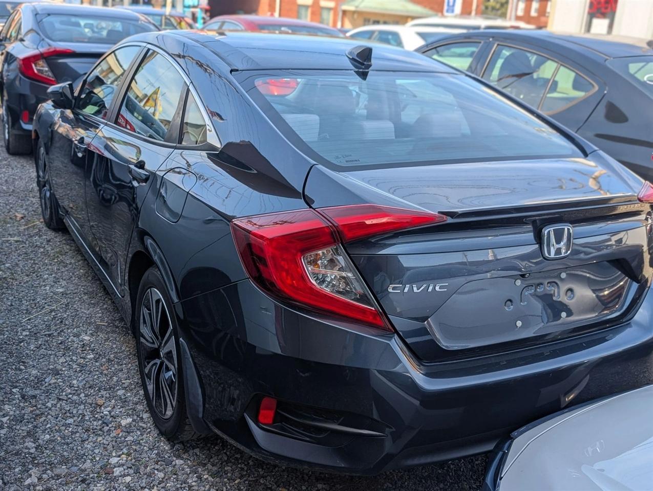 Honda Civic EX-T Sedan CVT 2017