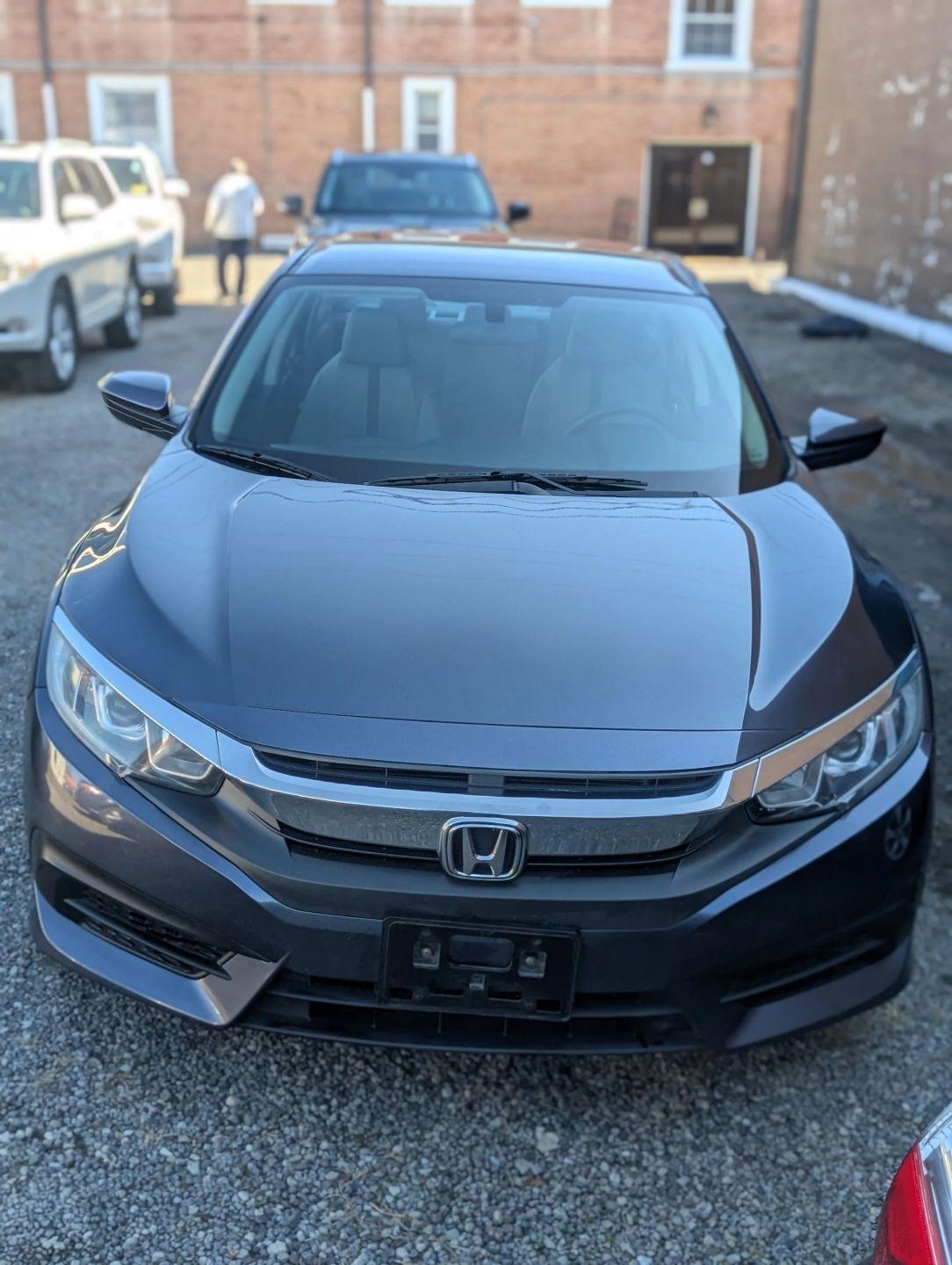 Honda Civic LX Sedan CVT 2016
