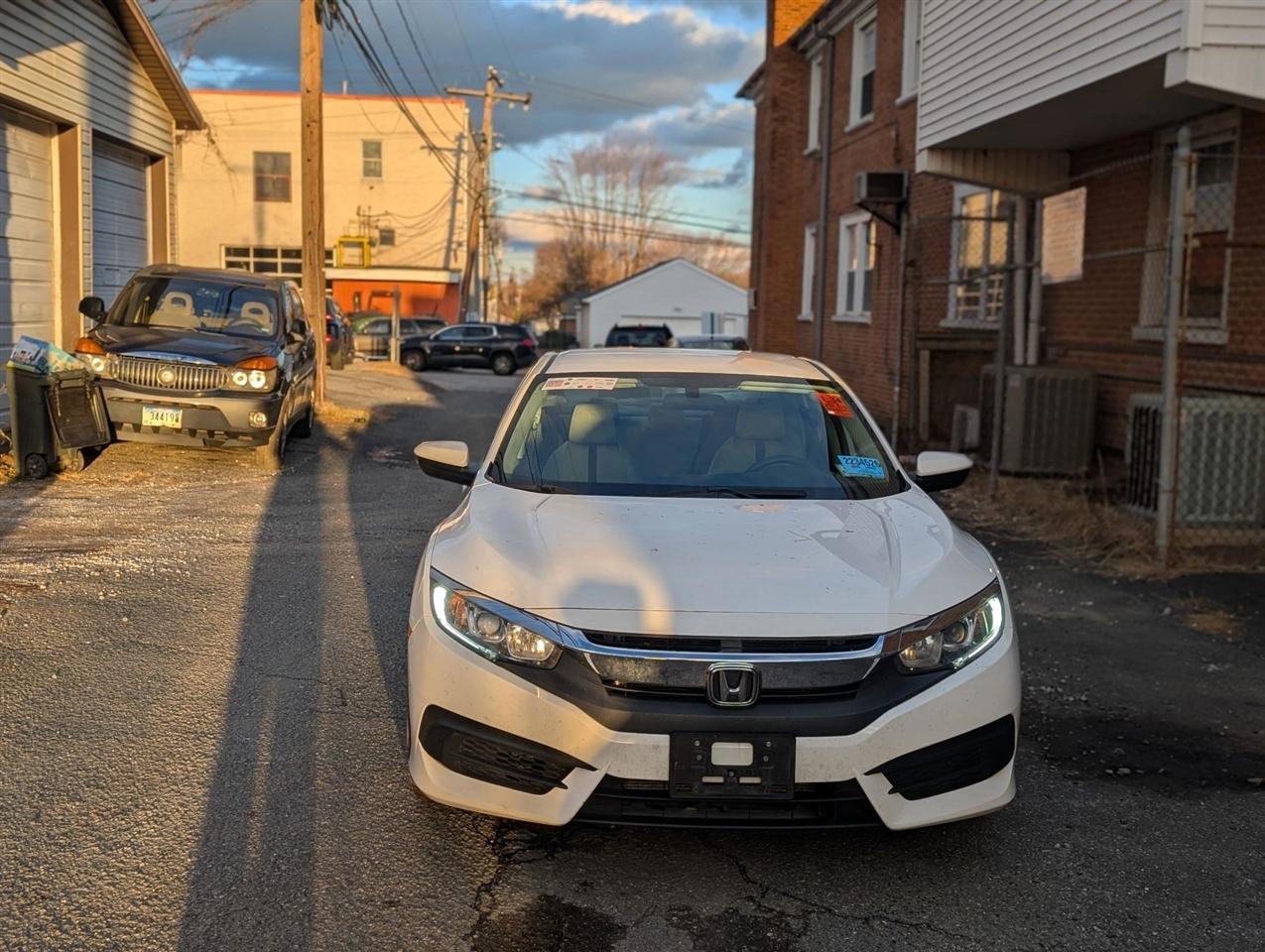 Honda Civic LX Sedan CVT 2016