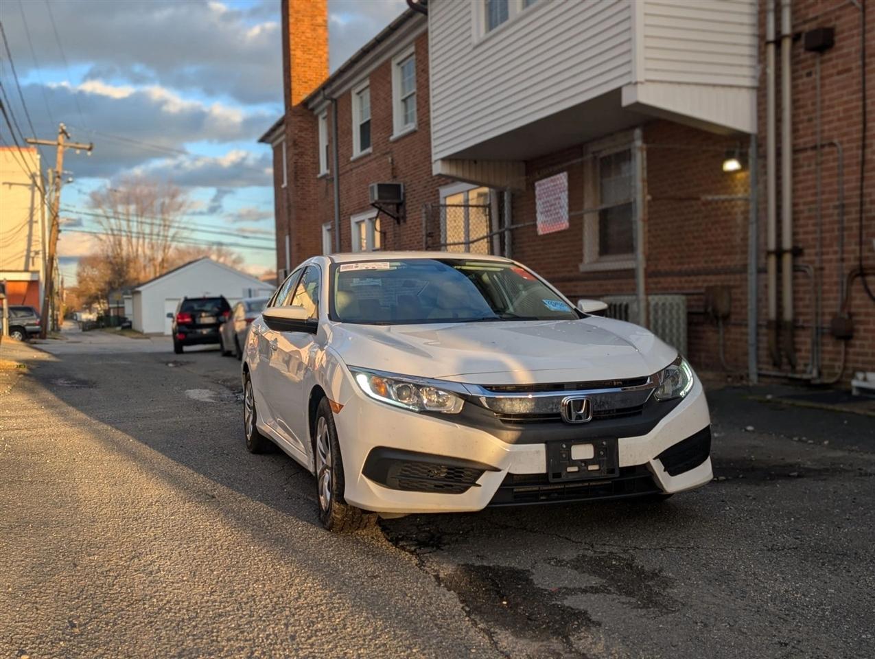 Honda Civic LX Sedan CVT 2016