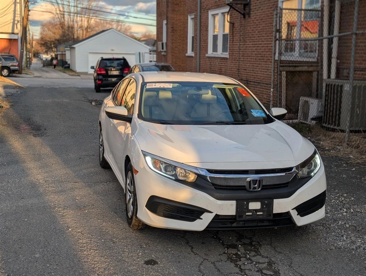 Honda Civic LX Sedan CVT 2016