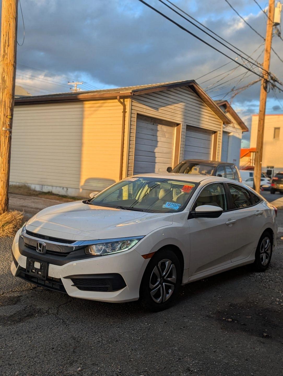 Honda Civic LX Sedan CVT 2016