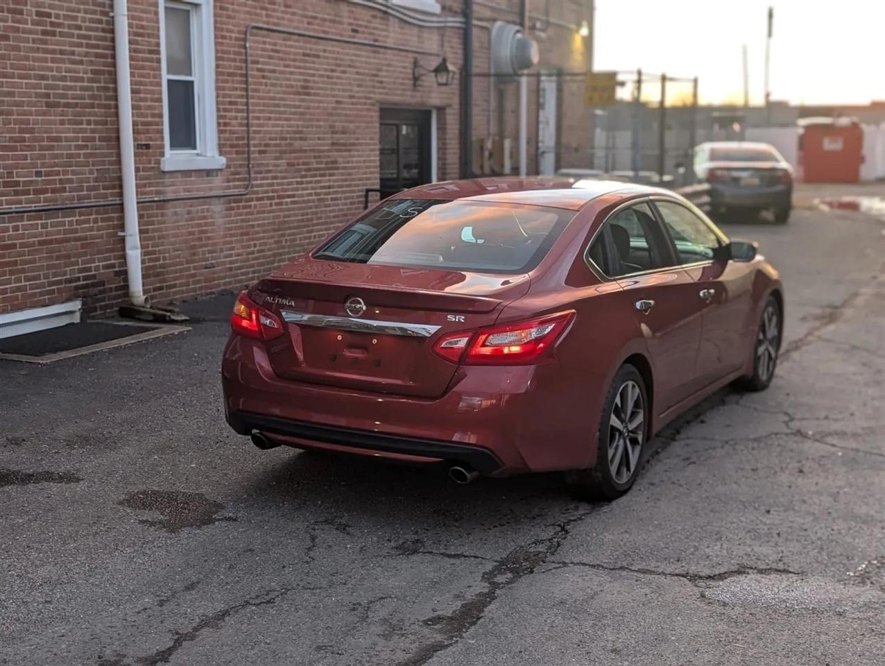Nissan Altima 2.5 SR 2016