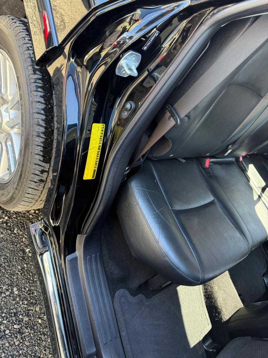 Toyota 4Runner Limited 4WD V6 2011