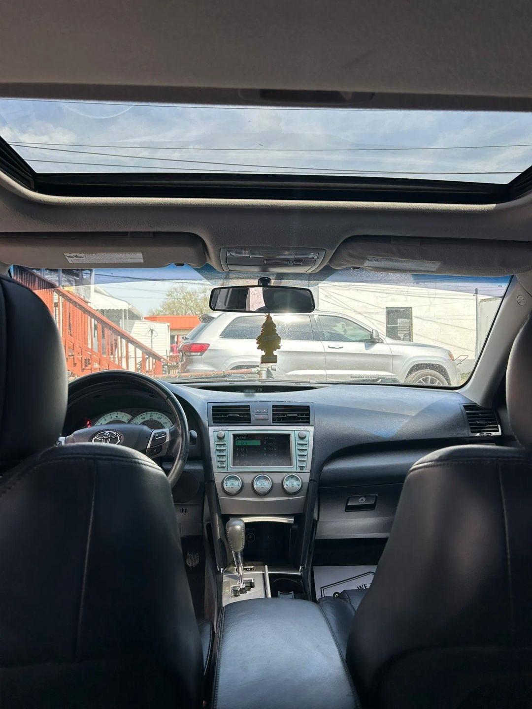 Toyota Camry SE V6 2008