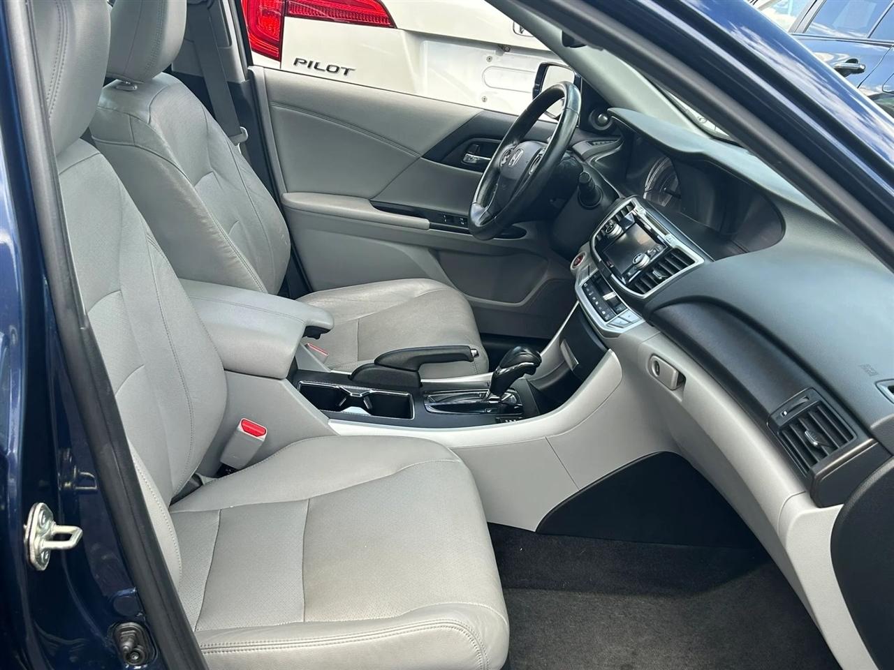 Honda Accord EX-L Sedan CVT 2015