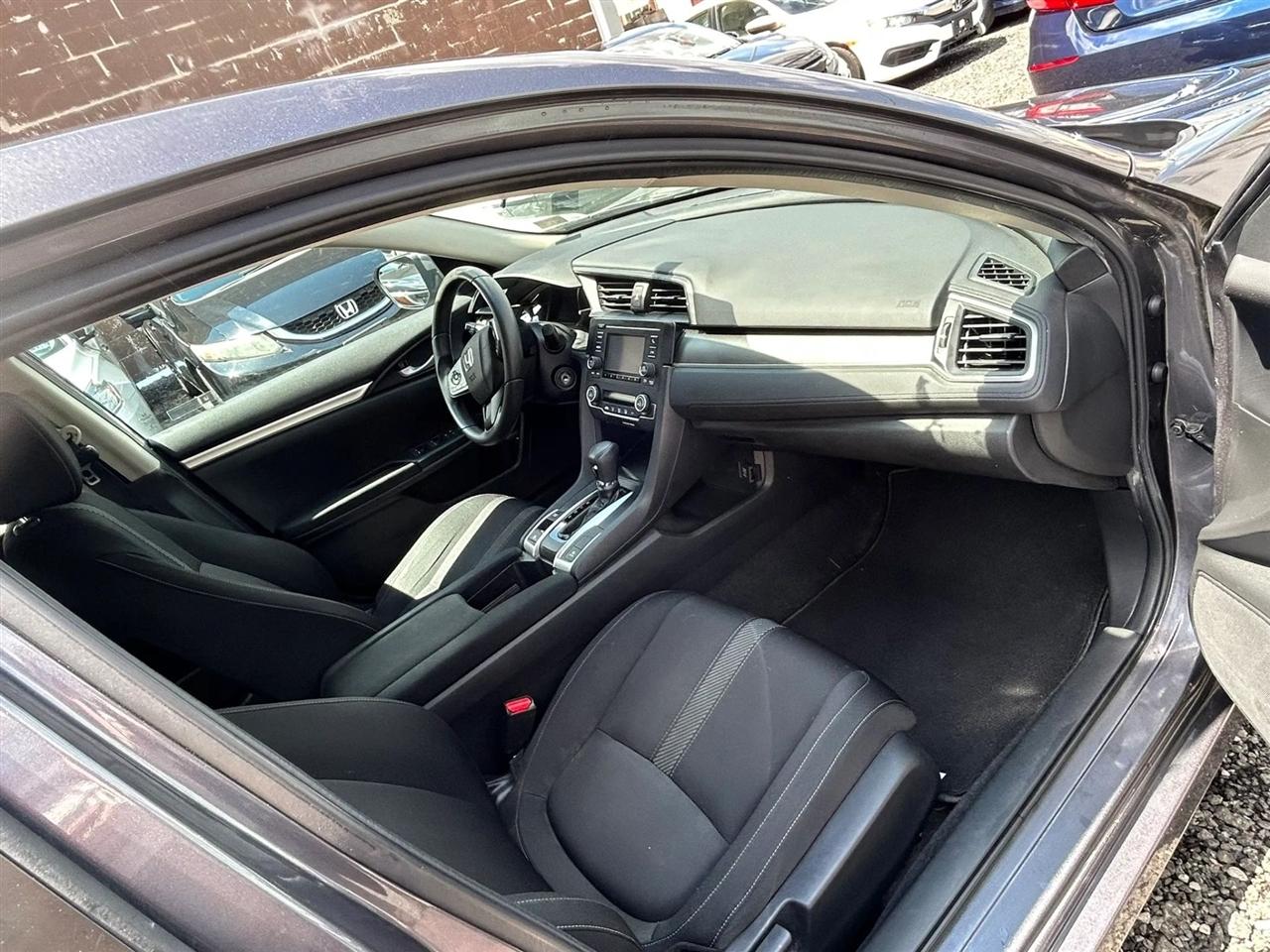 Honda Civic LX Sedan CVT 2018