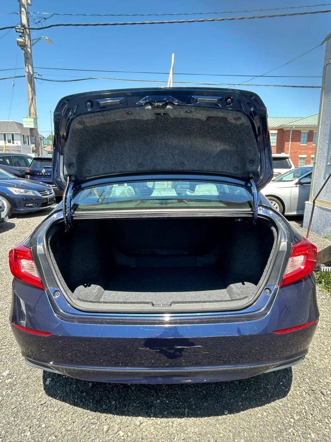 Honda Accord LX CVT 2019