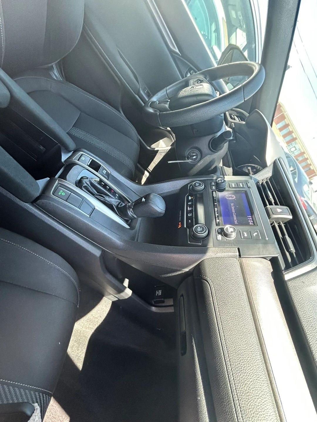 Honda Civic LX CVT 2018