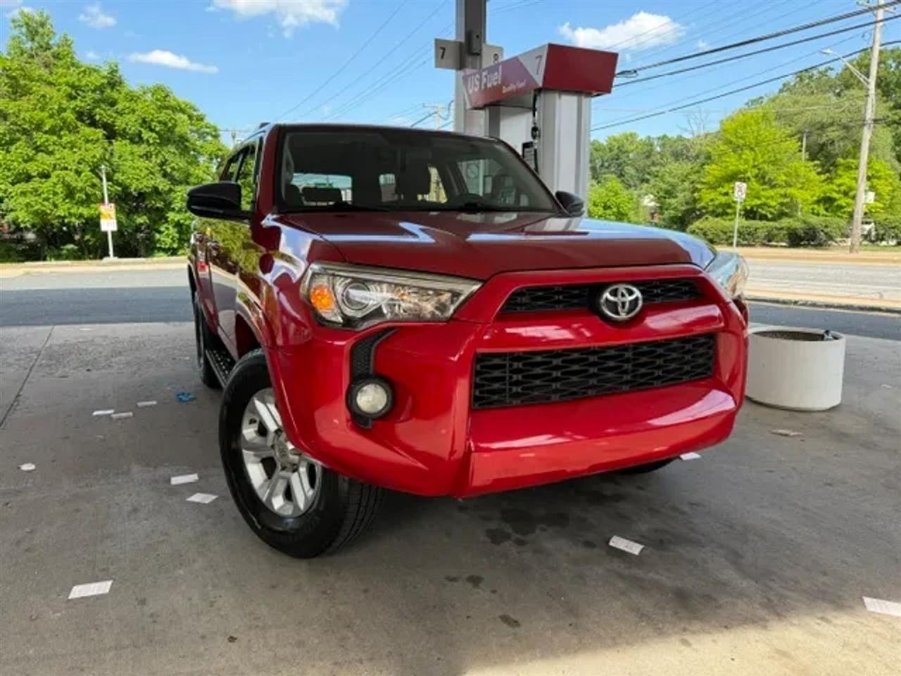 Toyota 4Runner SR5 2WD 2017