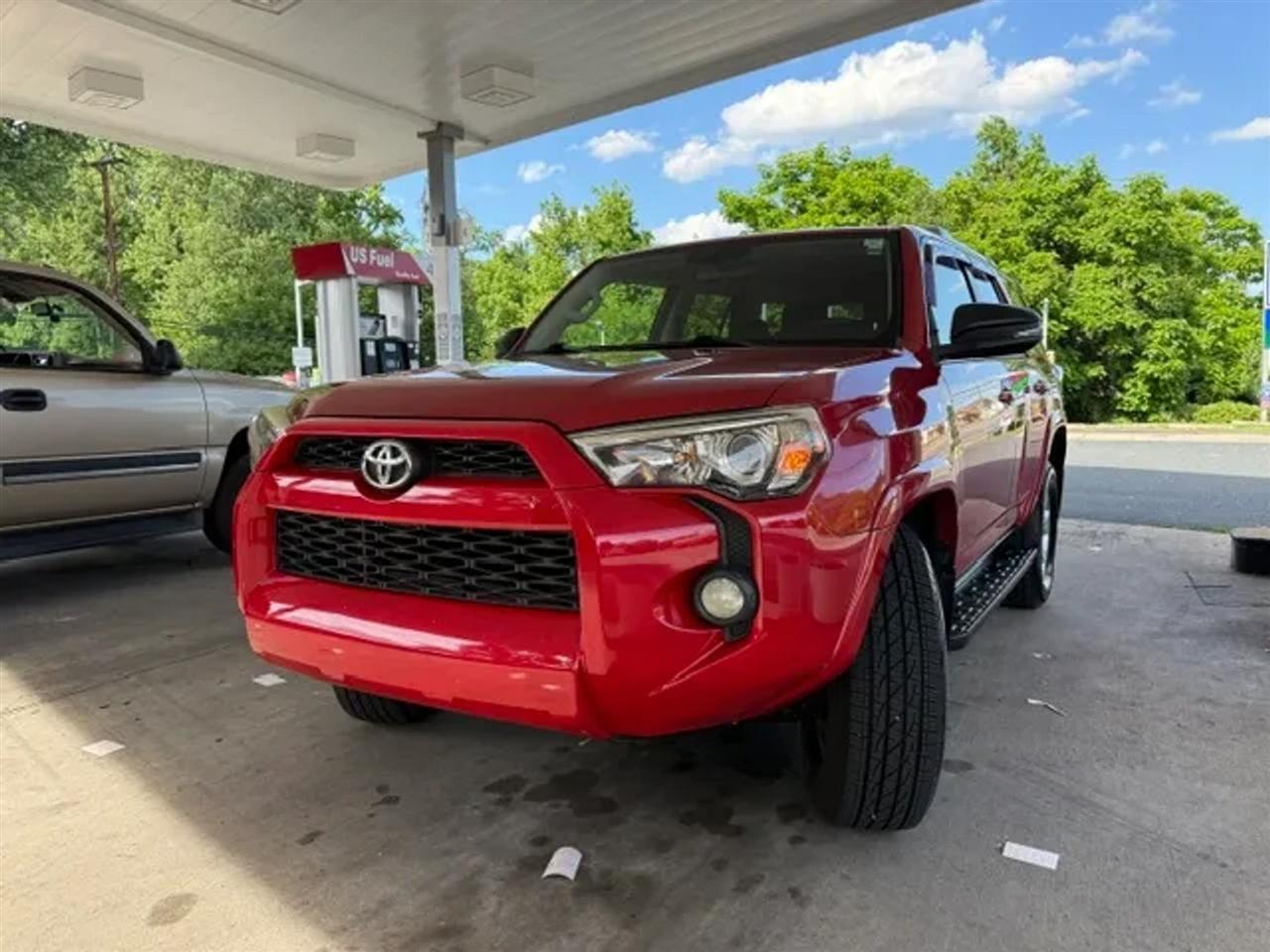 Toyota 4Runner SR5 2WD 2017