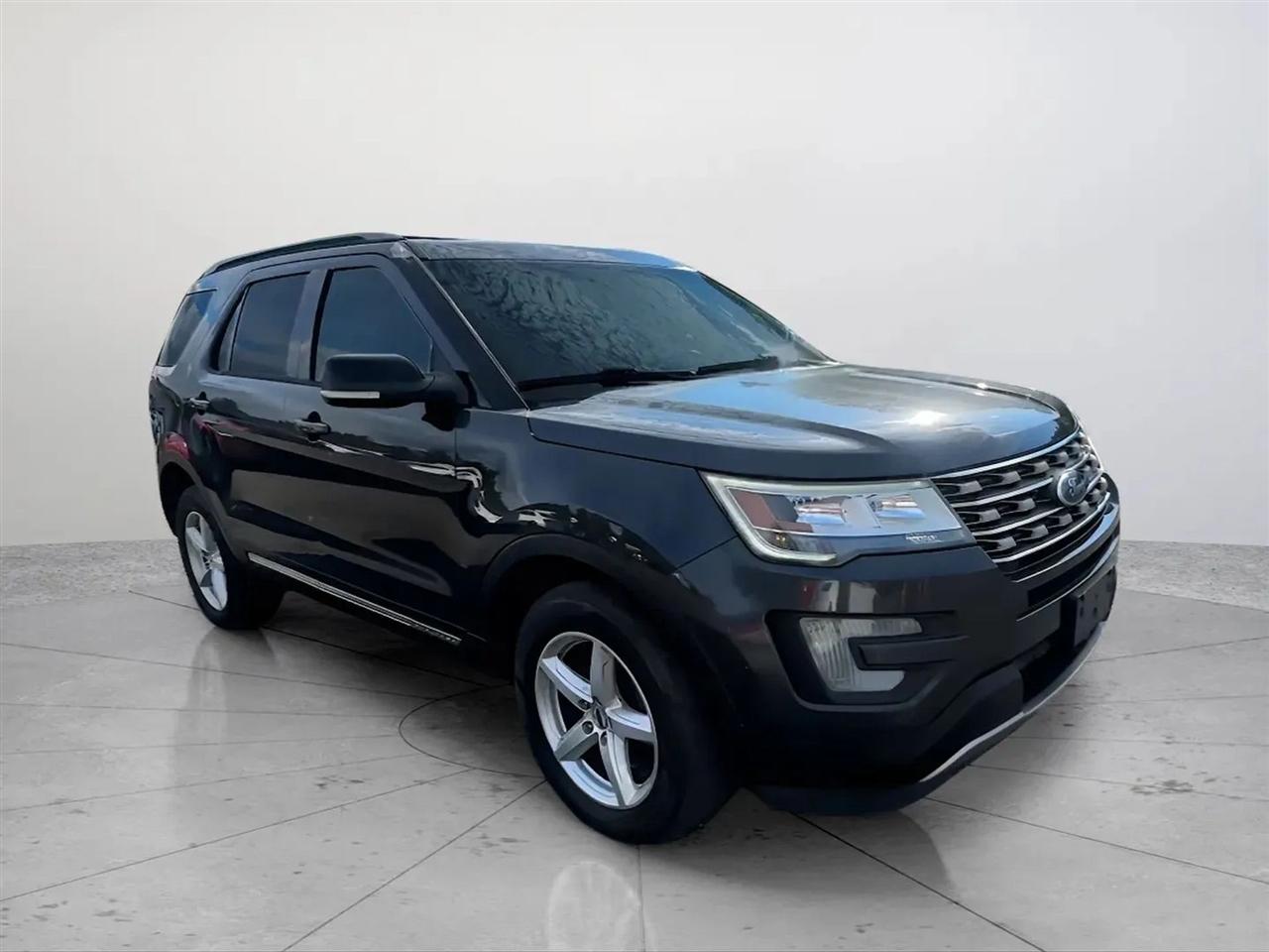 Ford Explorer XLT 4WD 2017