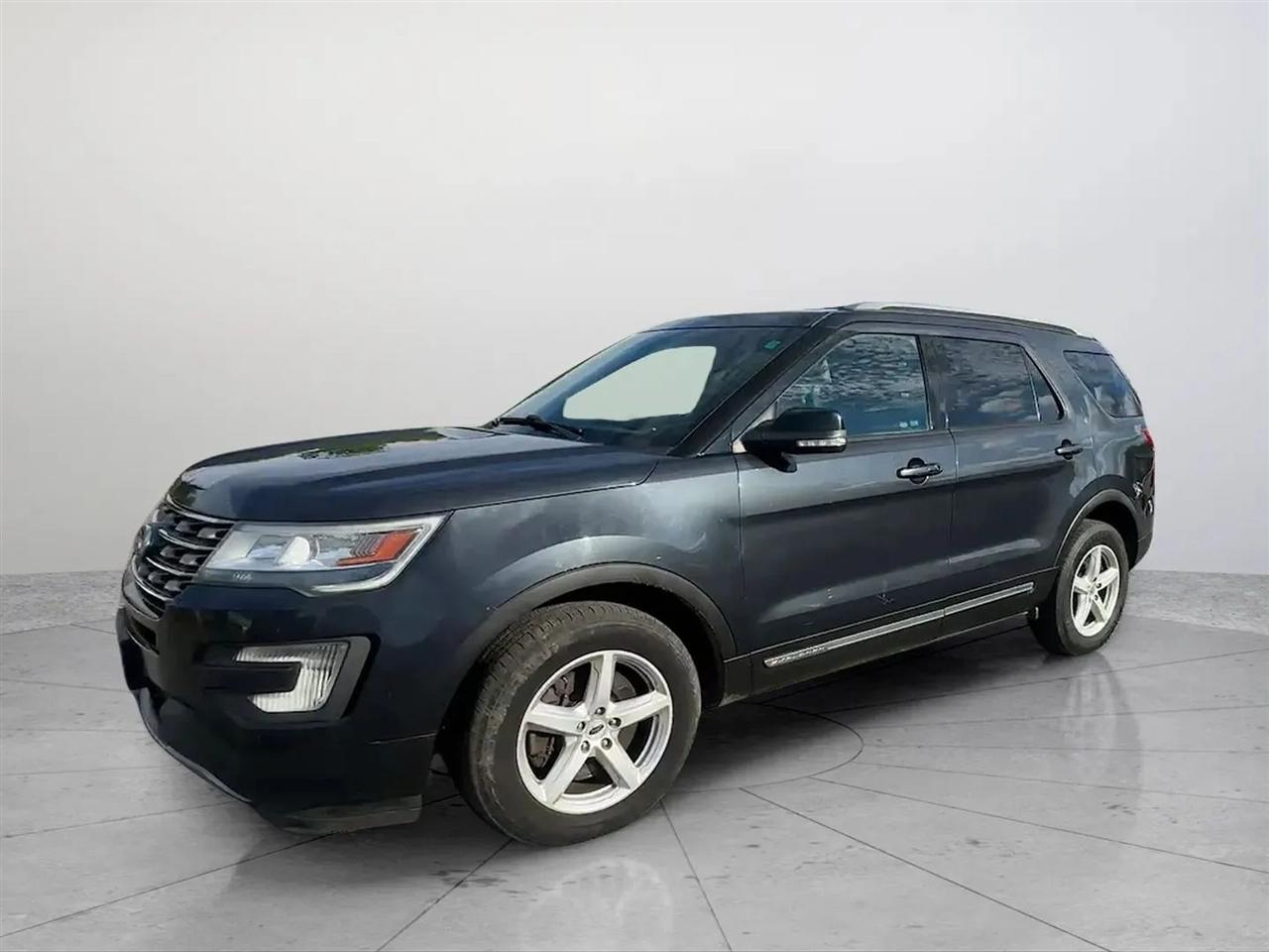 Ford Explorer XLT 4WD 2017