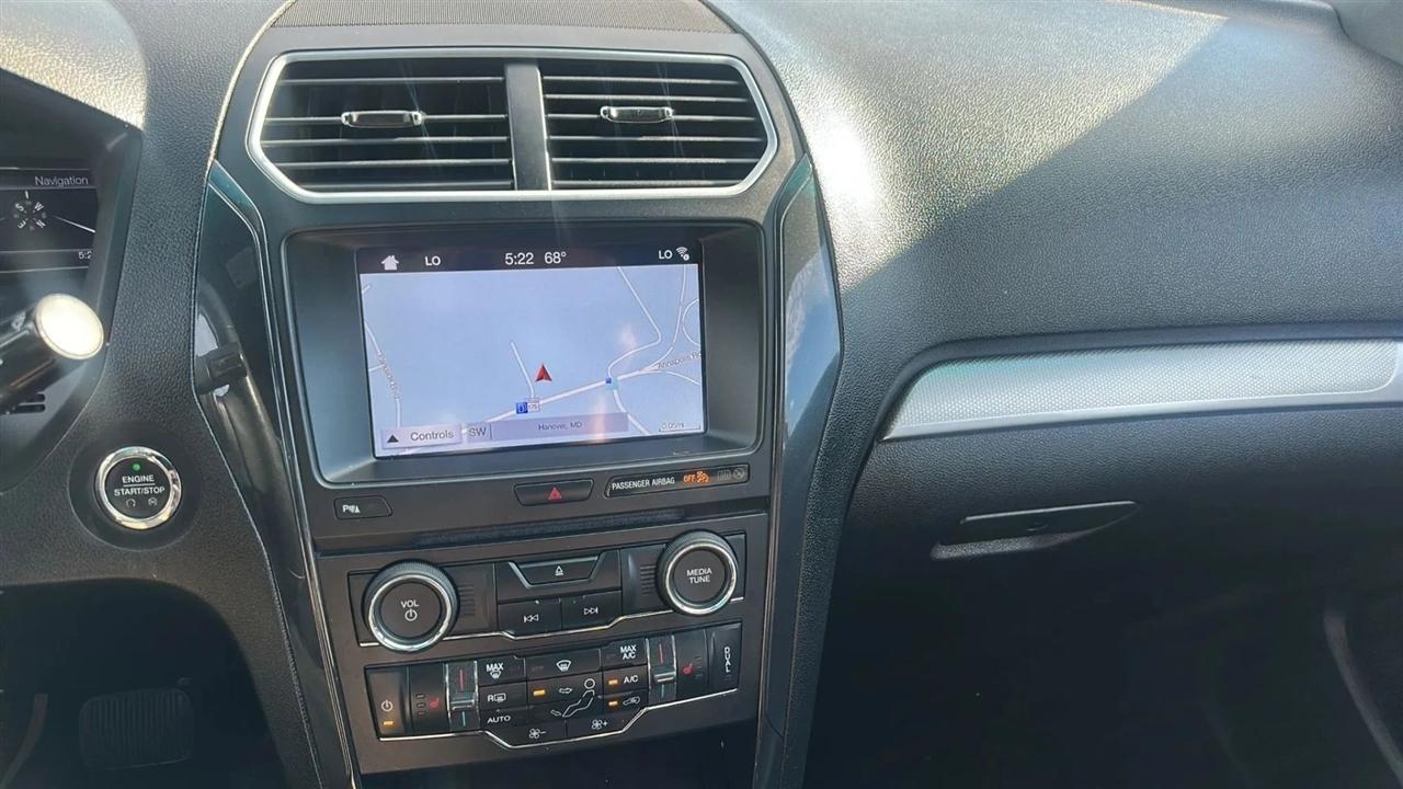 Ford Explorer XLT 4WD 2017