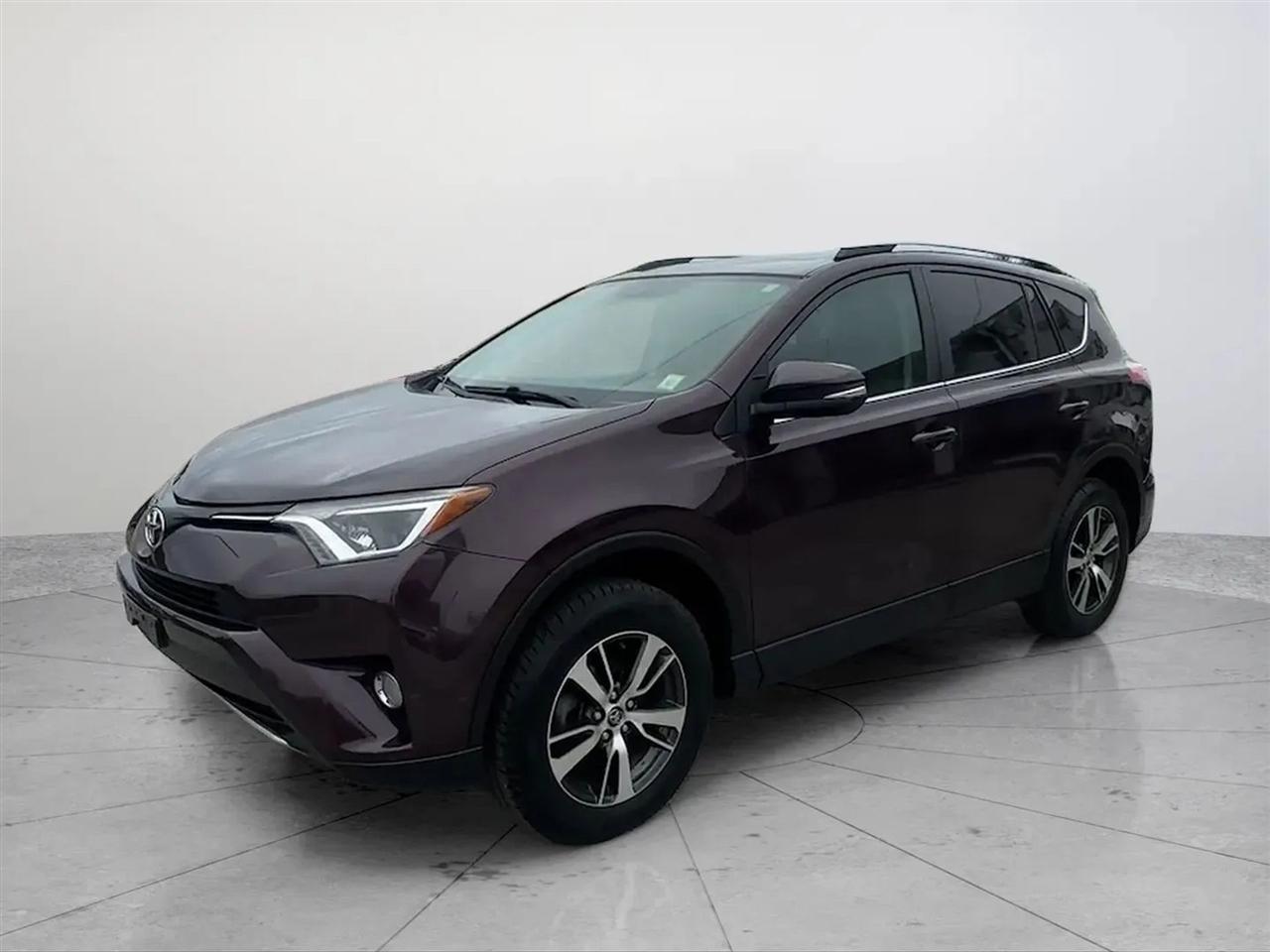 Toyota RAV4 XLE AWD 2016